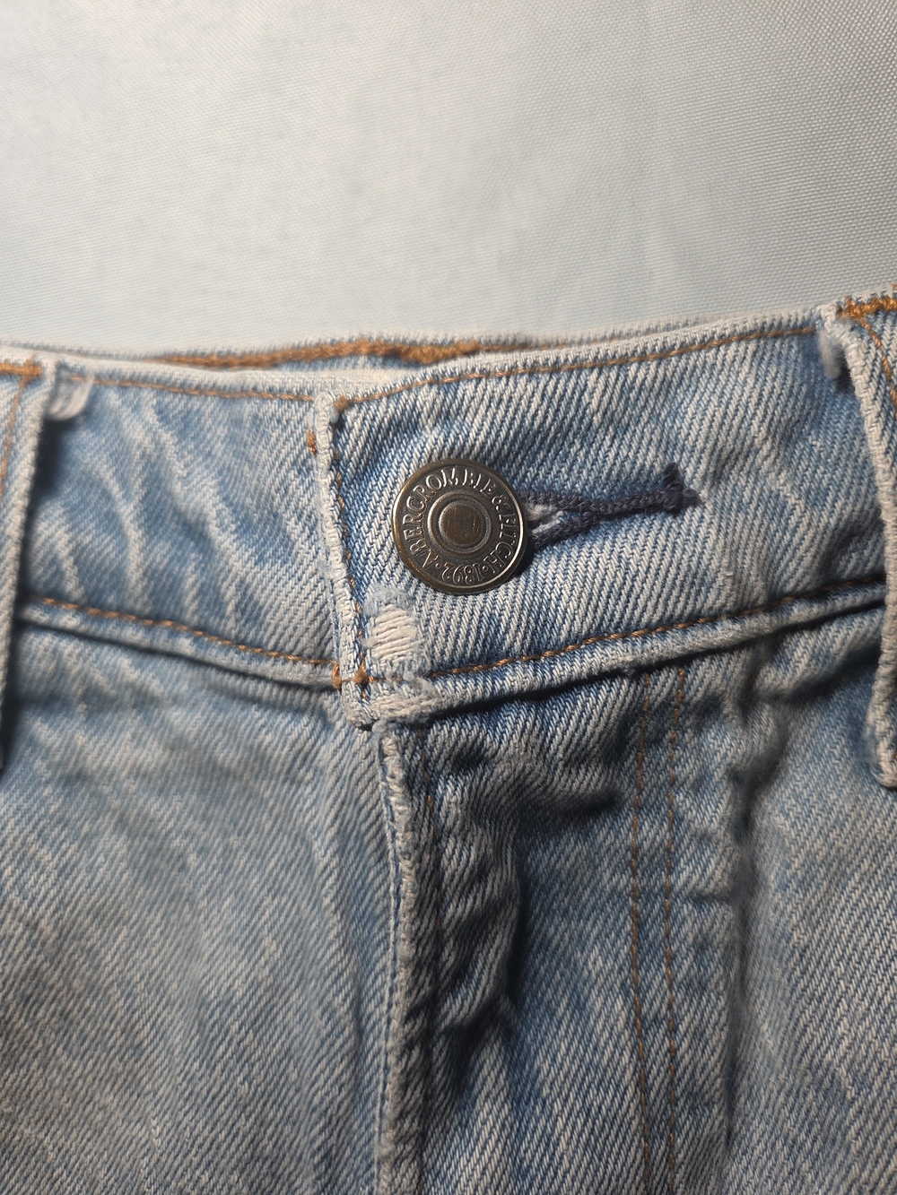 Abercrombie & Fitch Dad Short High Rise Womens 27  Distressed Denim Shorts - Picture 4 of 13